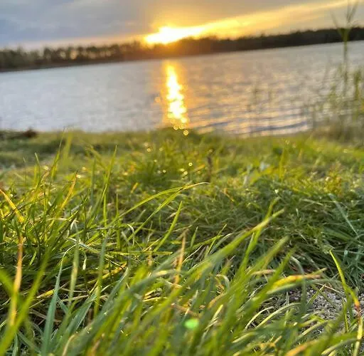 Hh_ferienhaus Nicole, 100 Meter Zum Badesee Lejlighed